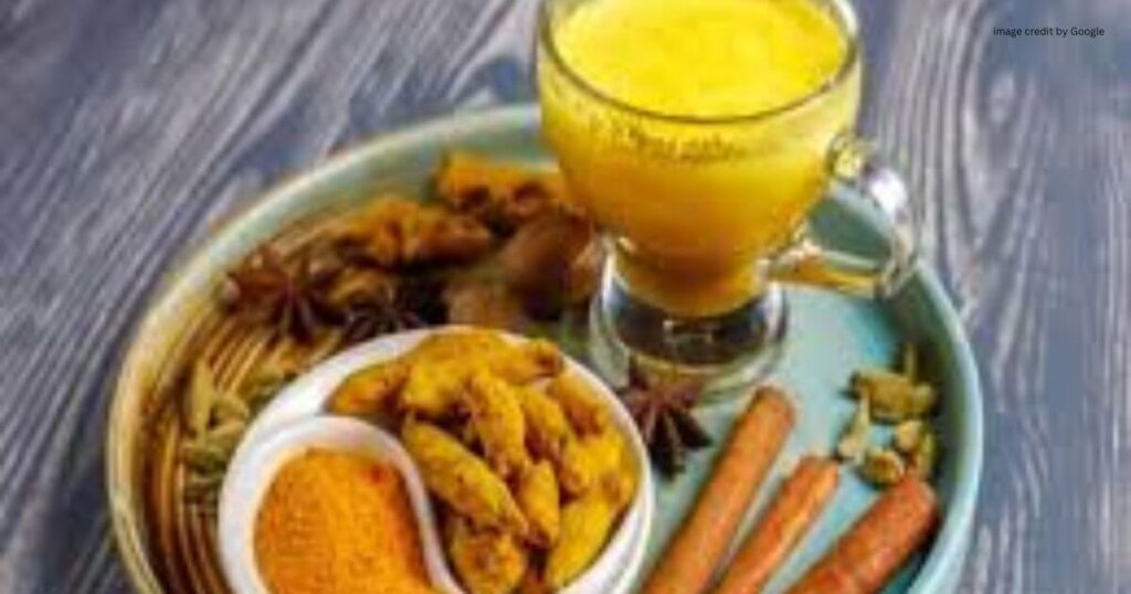 Benefits Of Warm Milk And Honey