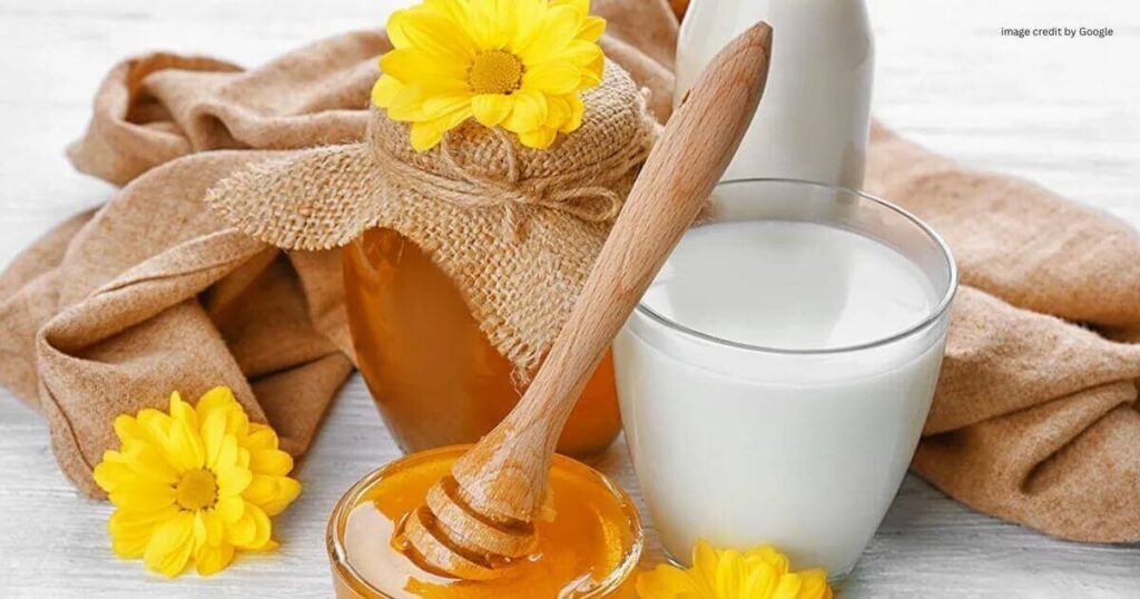 Benefits Of Drinking Milk With Honey At Night