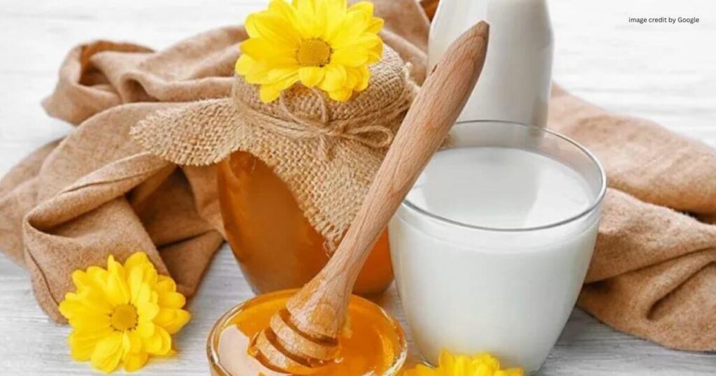 Benefits Of Drinking Milk With Honey At Night